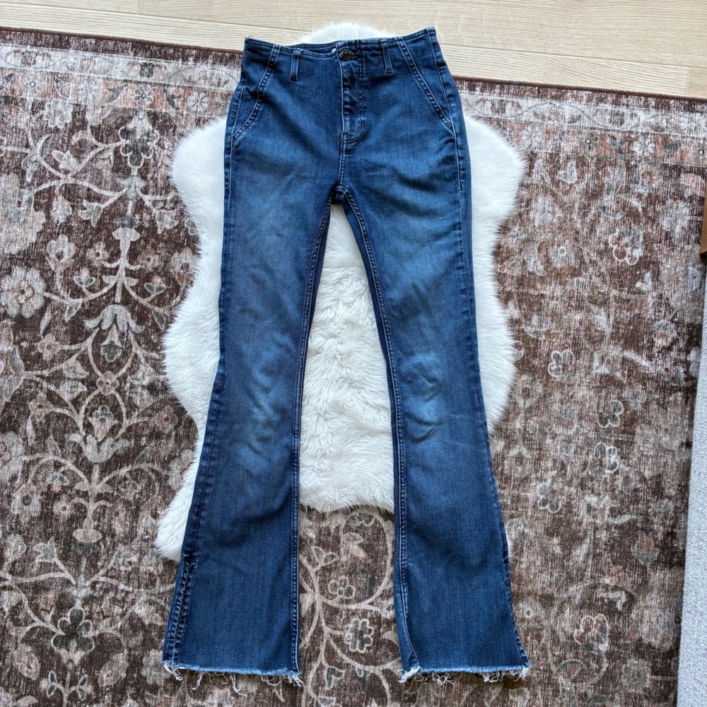 We The Free Level Up Split Bootcut Jeans Womens 26 Medium Wash Blue Raw Hem